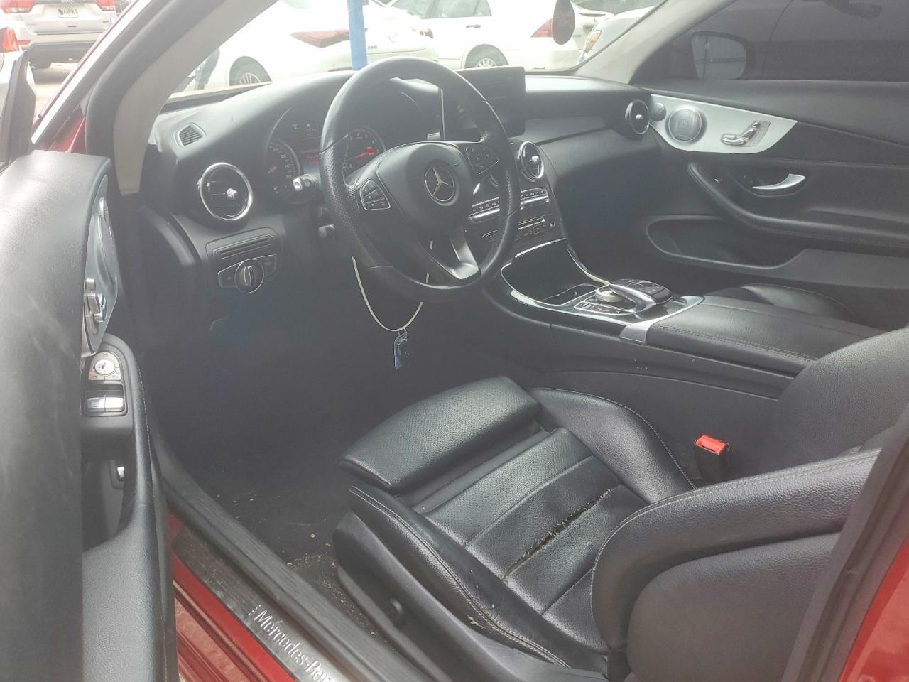 2017 Mercedes-Benz C 300 4Matic - zdjęcie 8