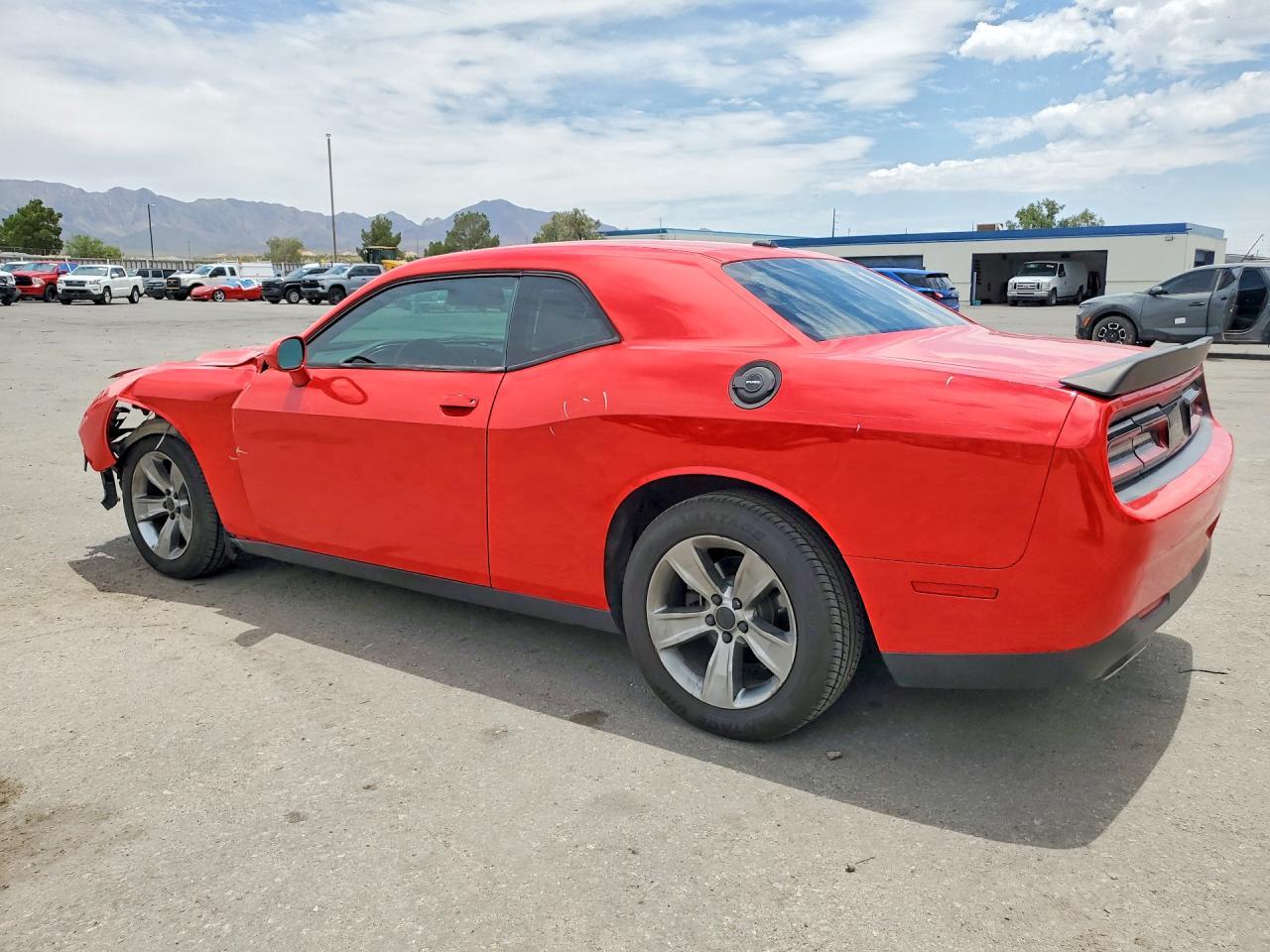 2015 Dodge Challenger Sxt - zdjęcie 2
