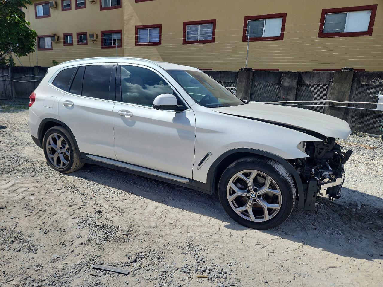 2021 BMW X3 Sdrive30I - zdjęcie 4