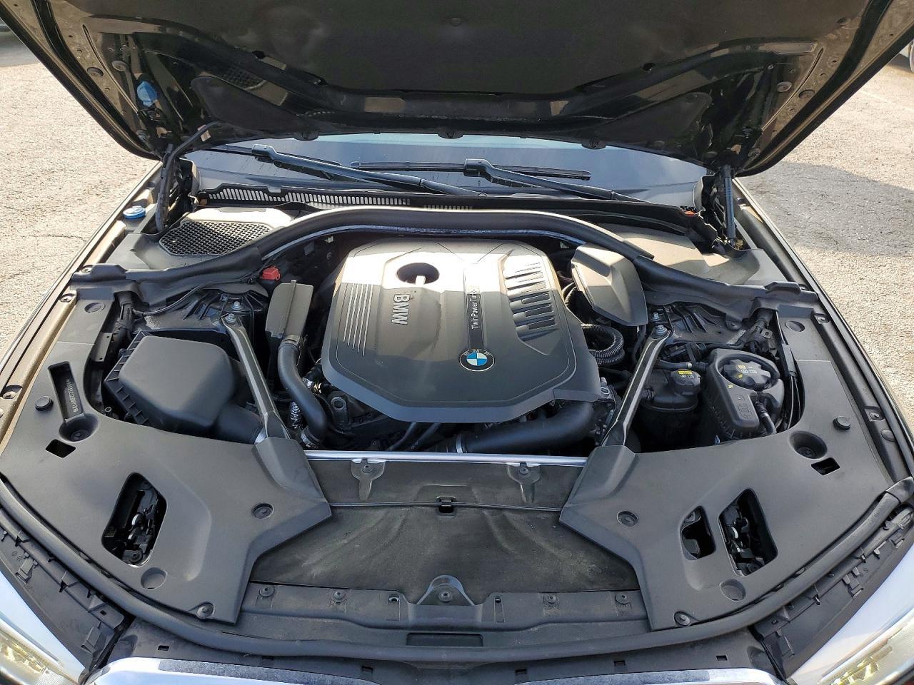 2017 BMW 540 I - zdjęcie 11