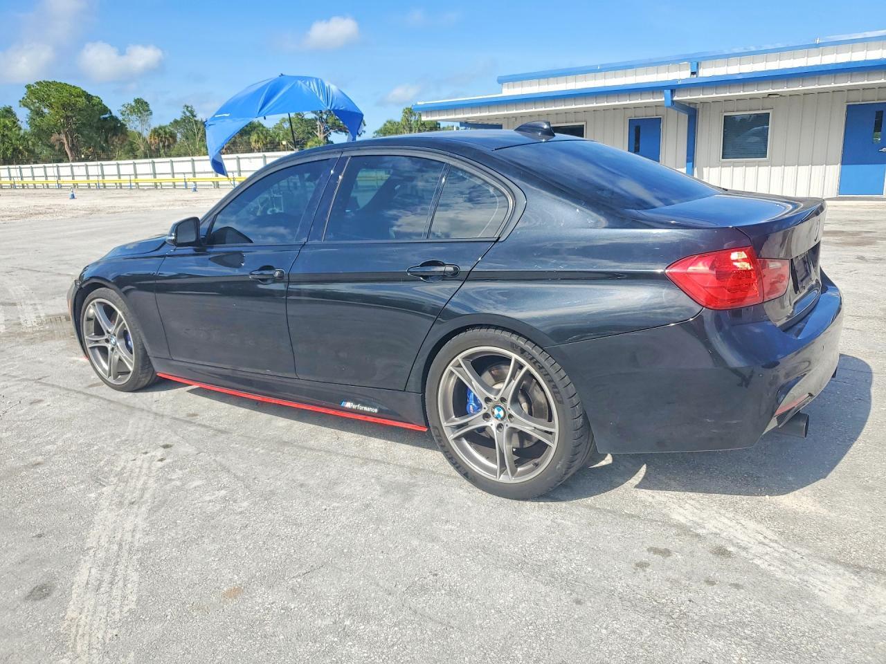 BMW Seria 3 - zdjęcie 2