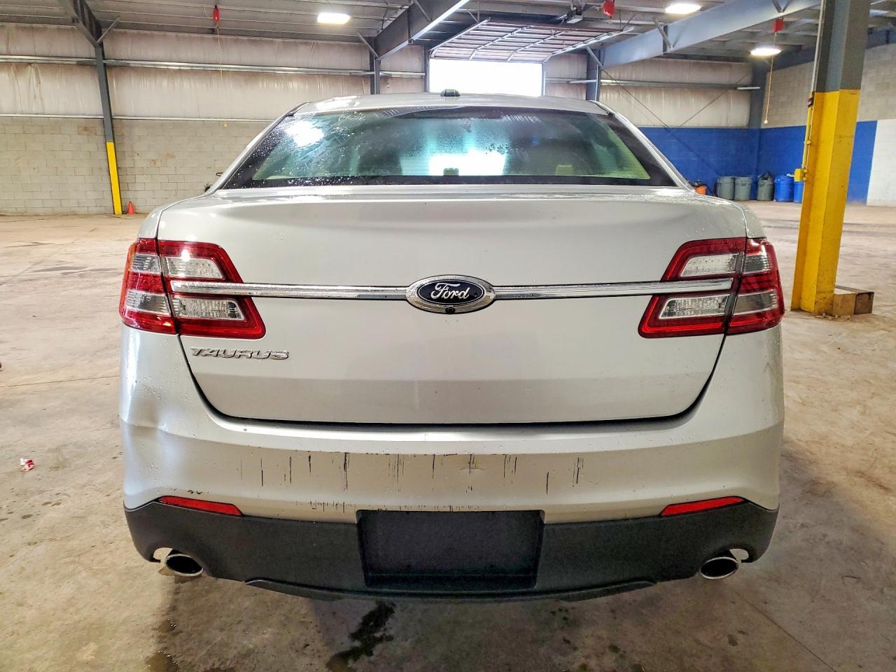 2016 Ford Taurus Se - zdjęcie 6