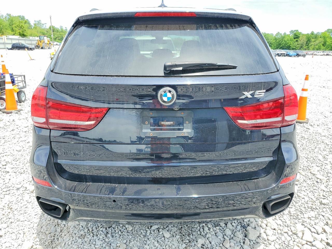 2016 BMW X5 xDrive50I - zdjęcie 6