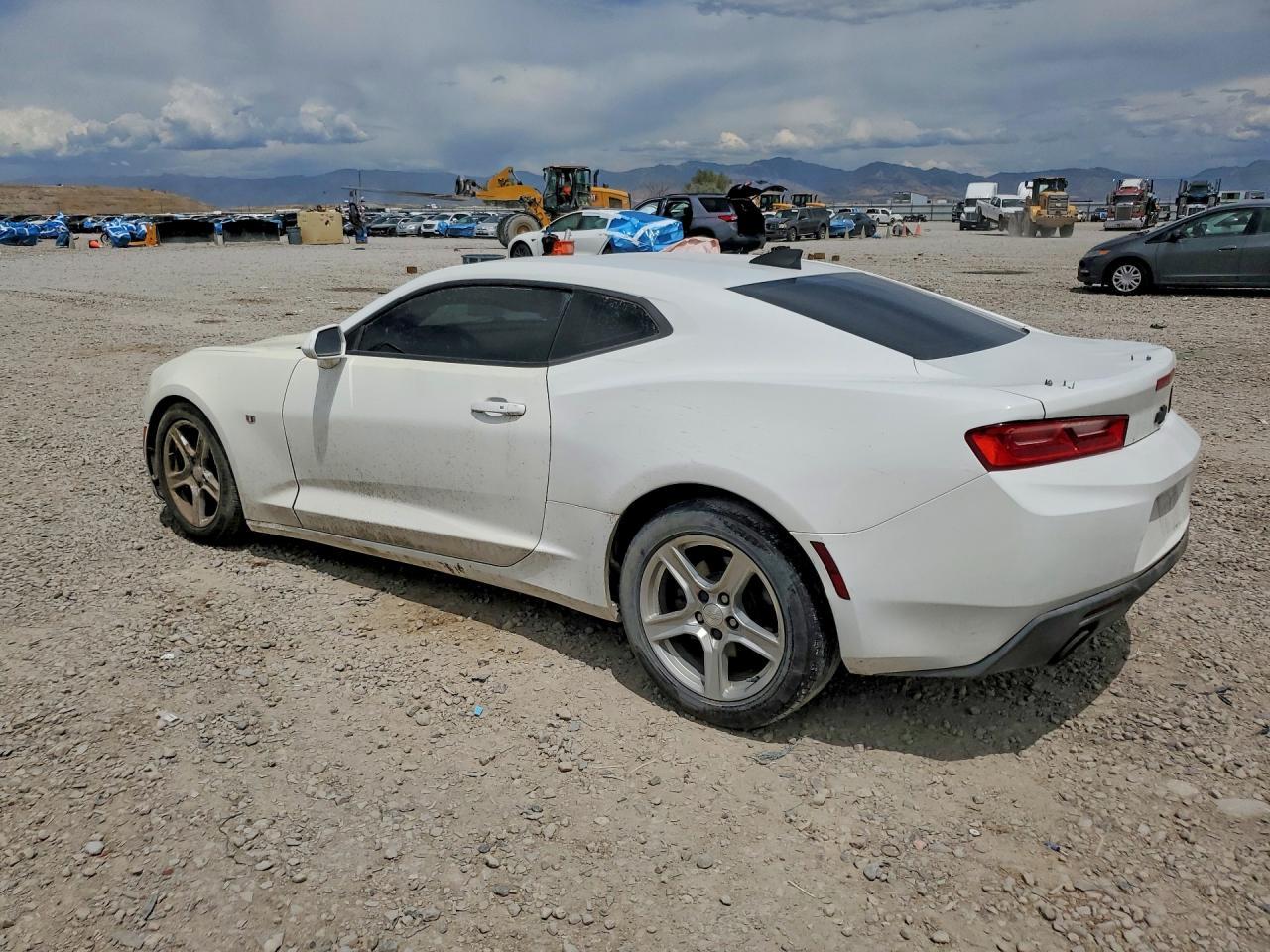 2016 Chevrolet Camaro Lt - zdjęcie 2