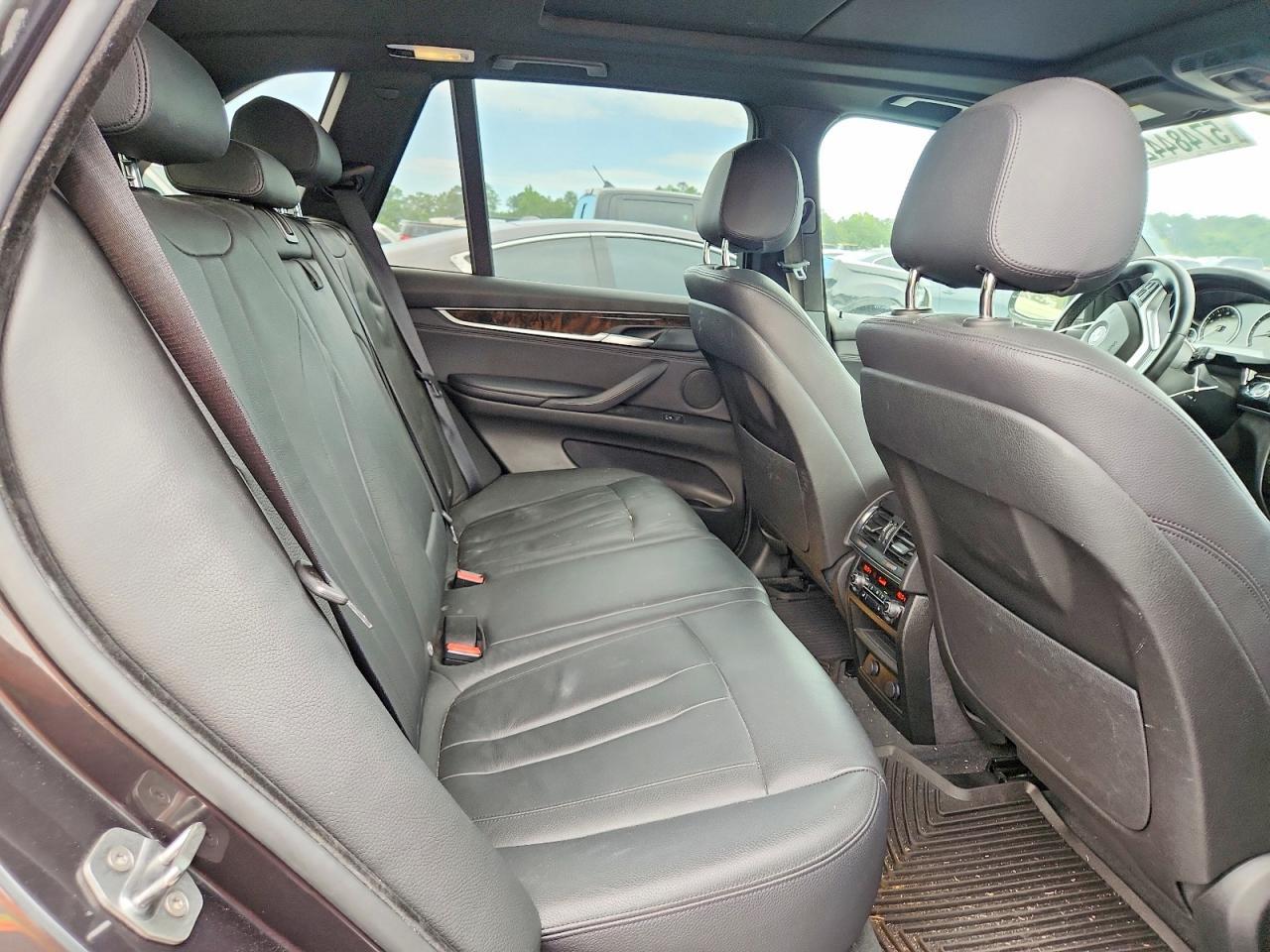2017 BMW X5 xDrive35I - zdjęcie 11