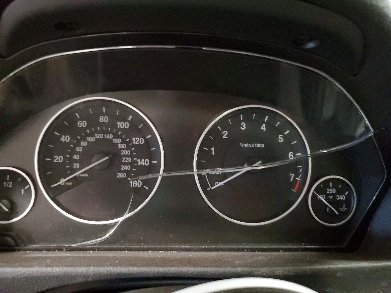 2016 BMW 320 Xi - zdjęcie 9