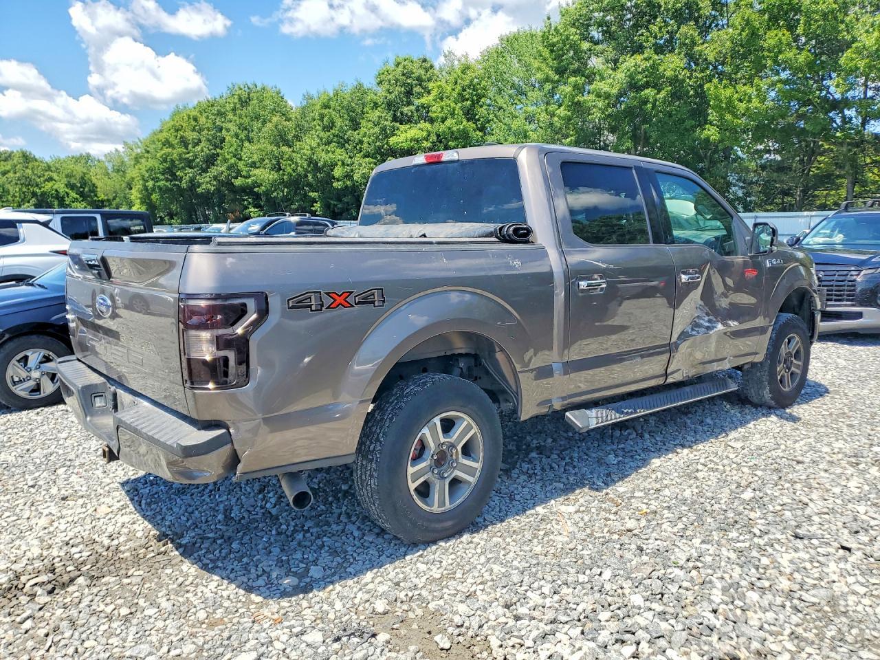 2018 Ford F150 Supercrew - zdjęcie 3