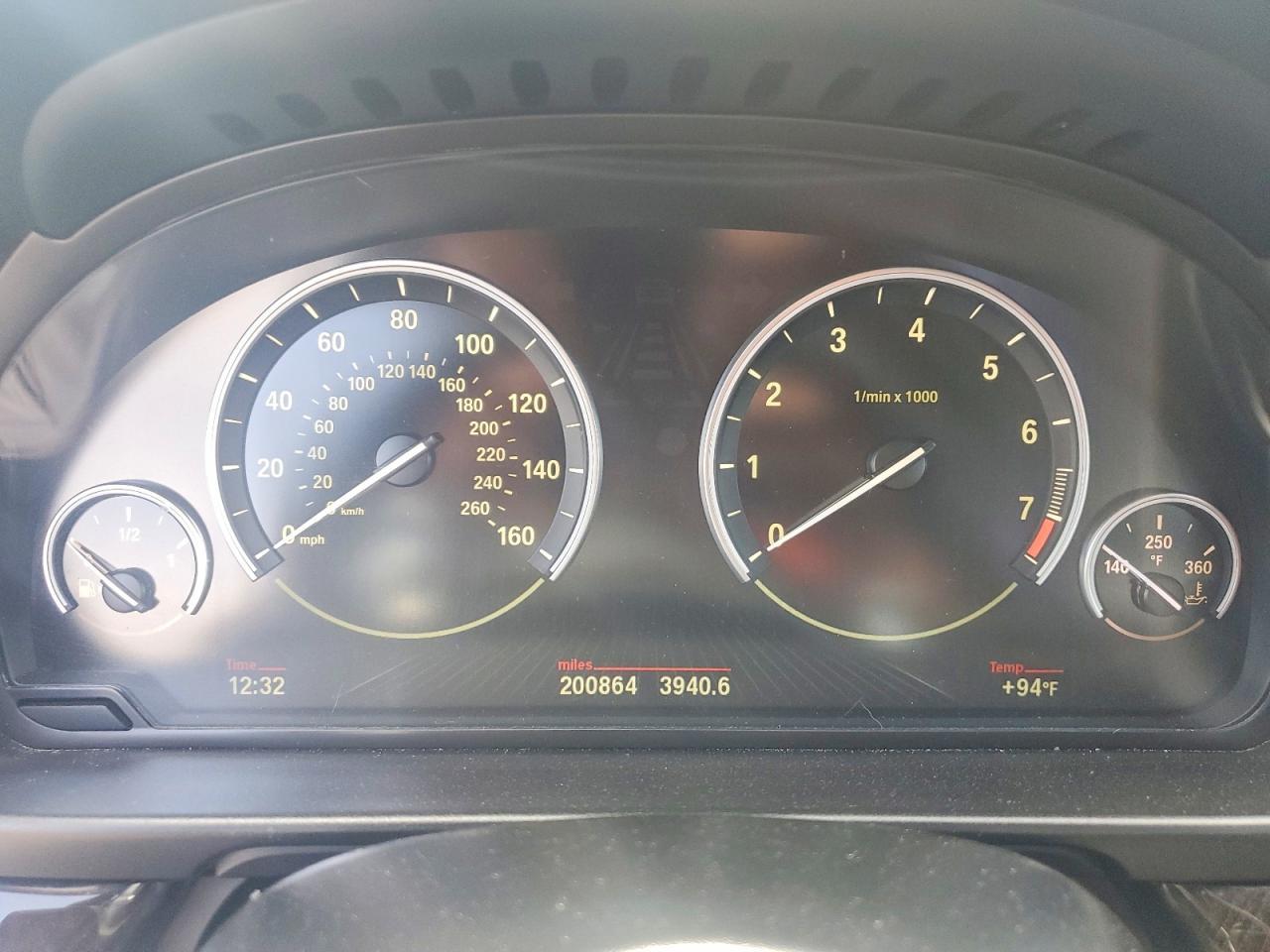 2015 BMW 550 I - zdjęcie 9