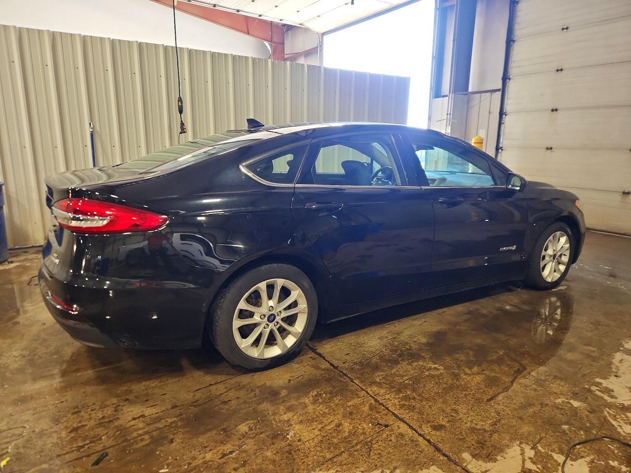 2019 Ford Fusion Se - zdjęcie 3