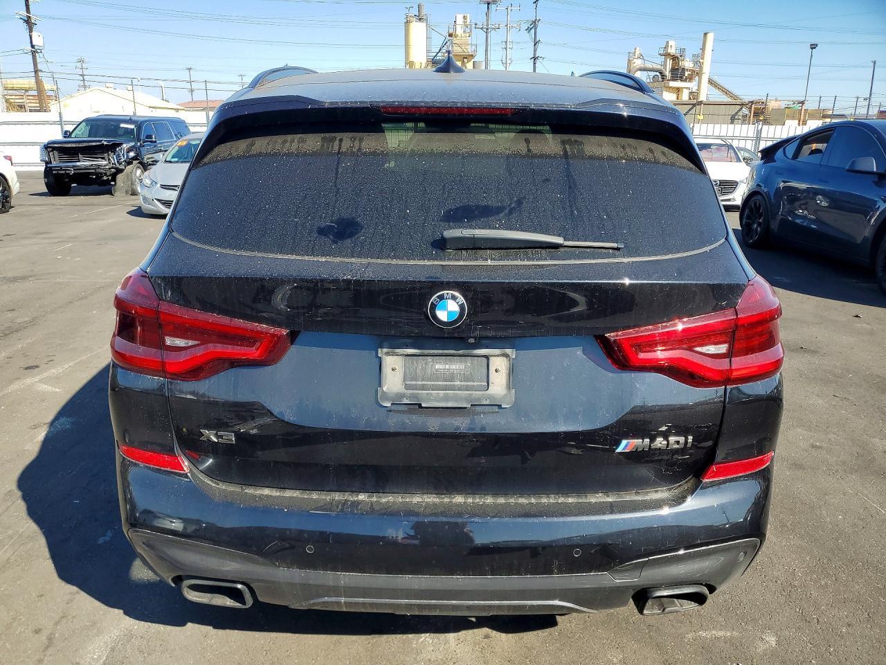 2021 BMW X3 xDrivem40I - zdjęcie 6