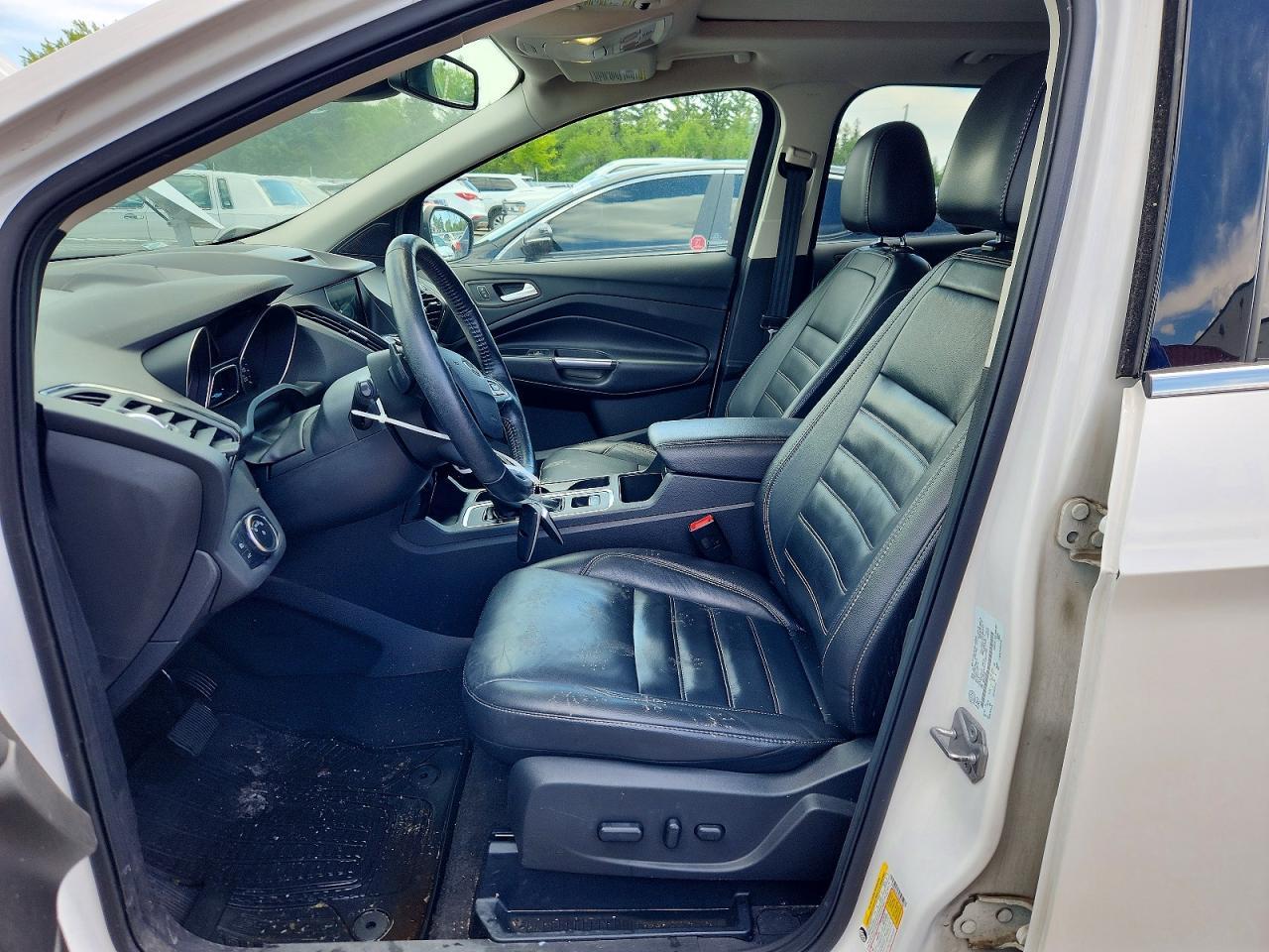 2017 Ford Escape Titanium - zdjęcie 7
