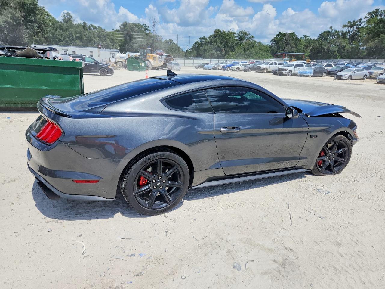 2020 Ford Mustang Gt - zdjęcie 3