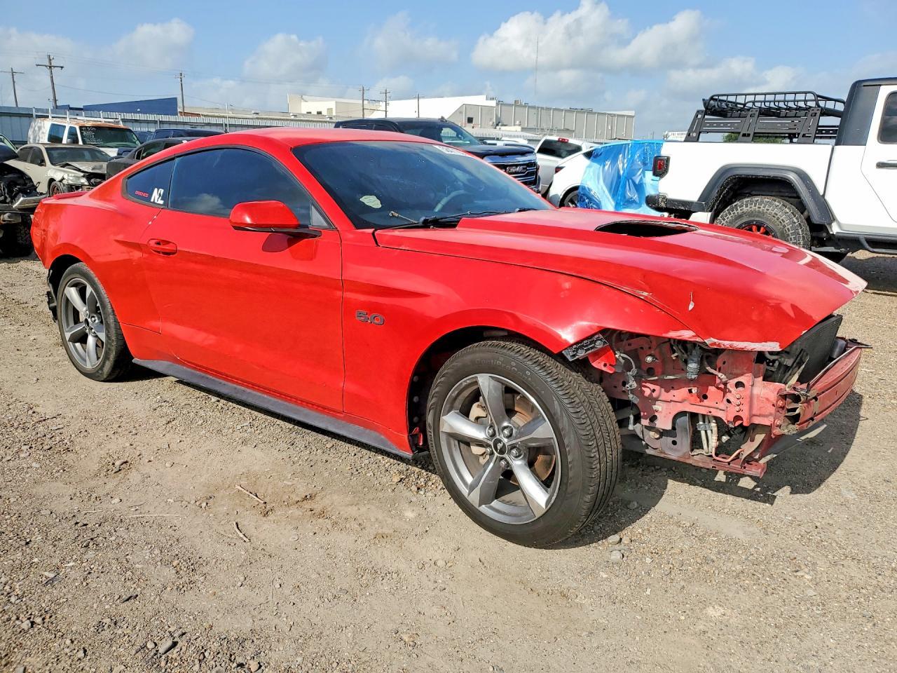 2015 Ford Mustang - zdjęcie 4