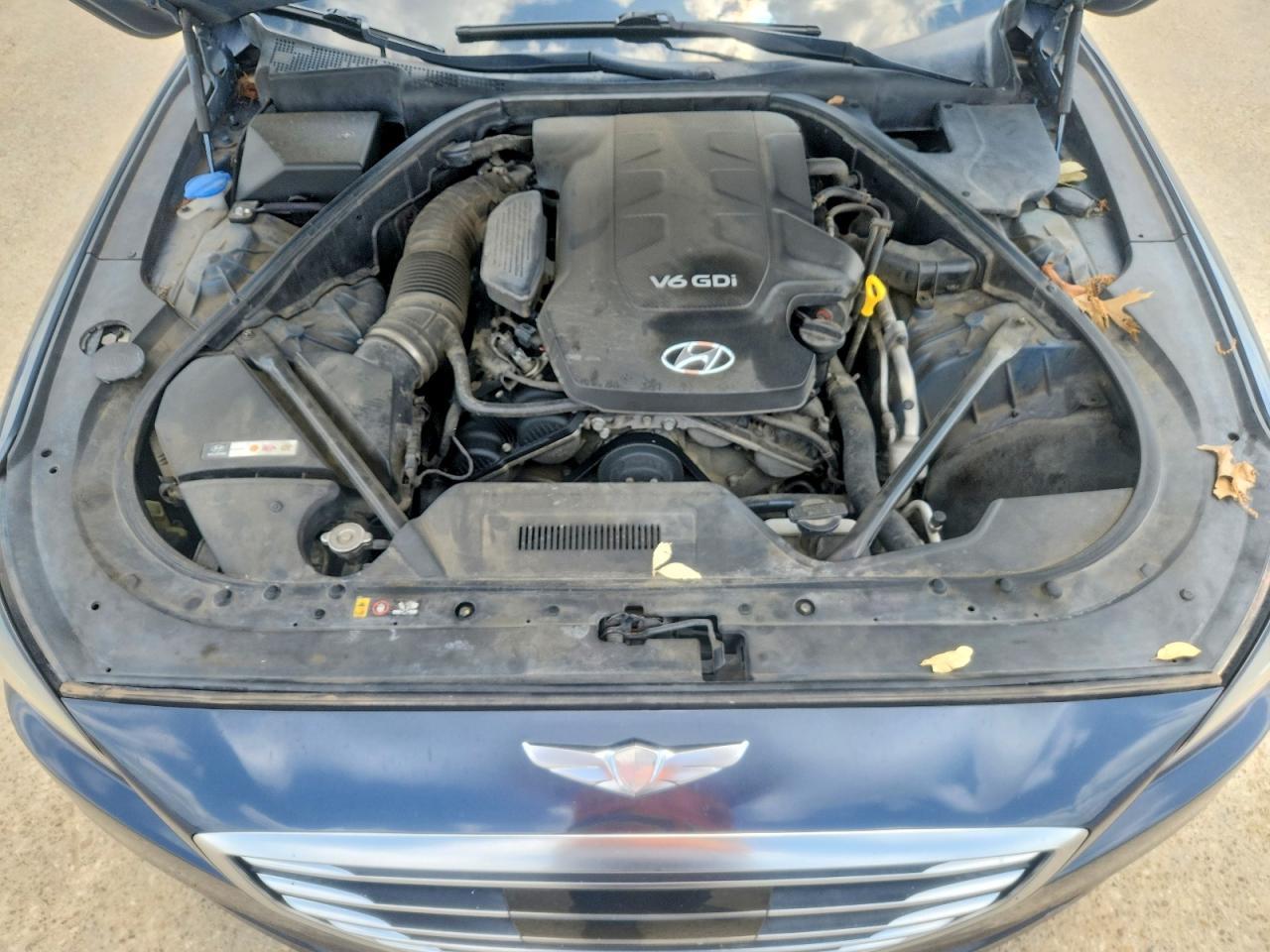 2015 Hyundai Genesis 3.8L - zdjęcie 11