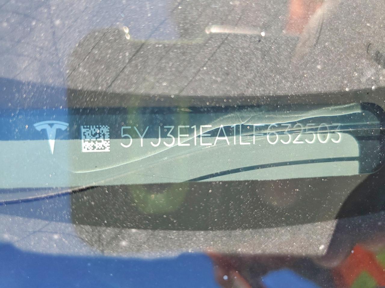 2020 Tesla Model 3 - zdjęcie 12