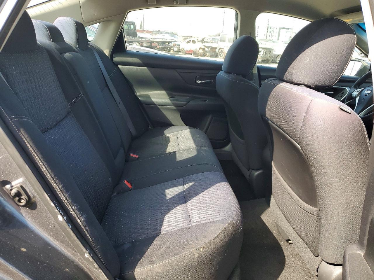 2016 Nissan Altima 2.5 S - zdjęcie 10