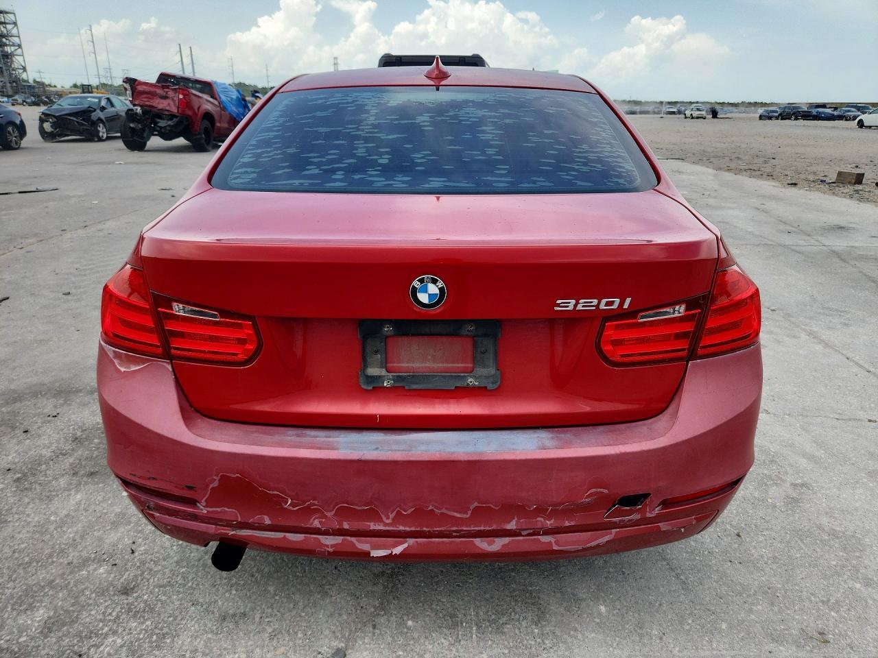 2014 BMW 320 I - zdjęcie 6