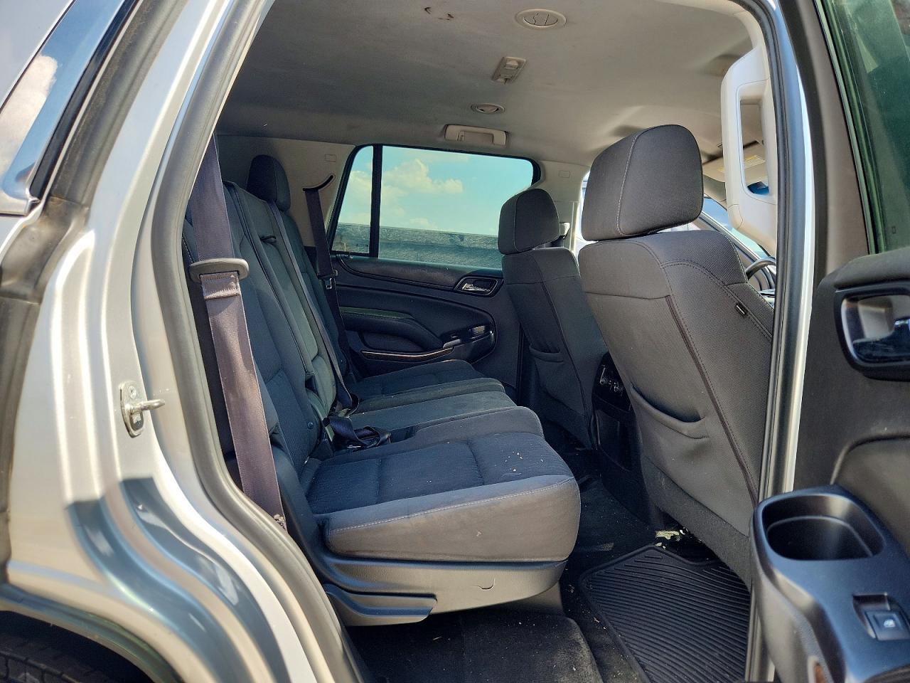 2015 Chevrolet Tahoe K1500 Ls - zdjęcie 11