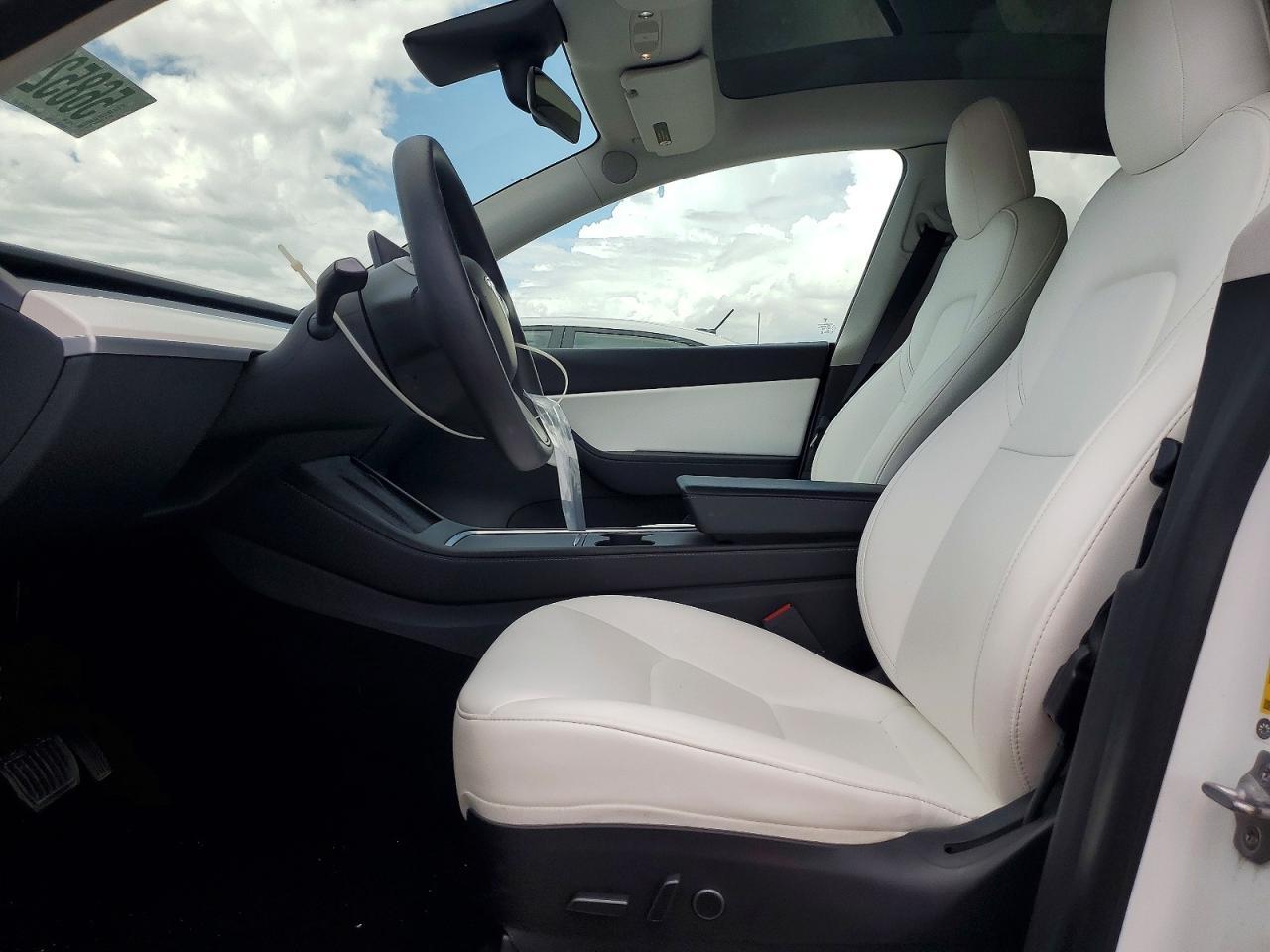 2021 Tesla Model Y - zdjęcie 7