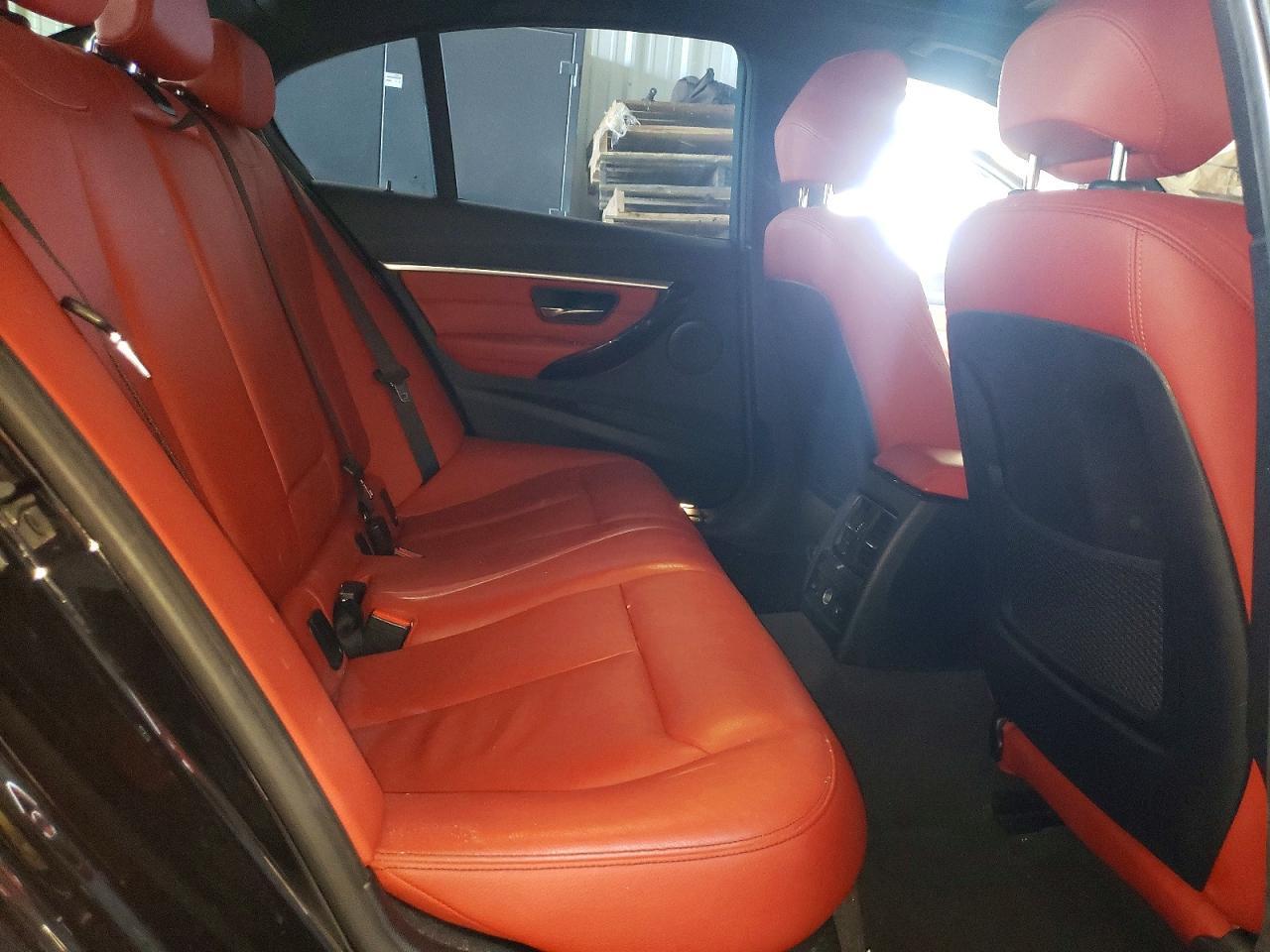 2016 BMW Seria 3 328i - zdjęcie 10