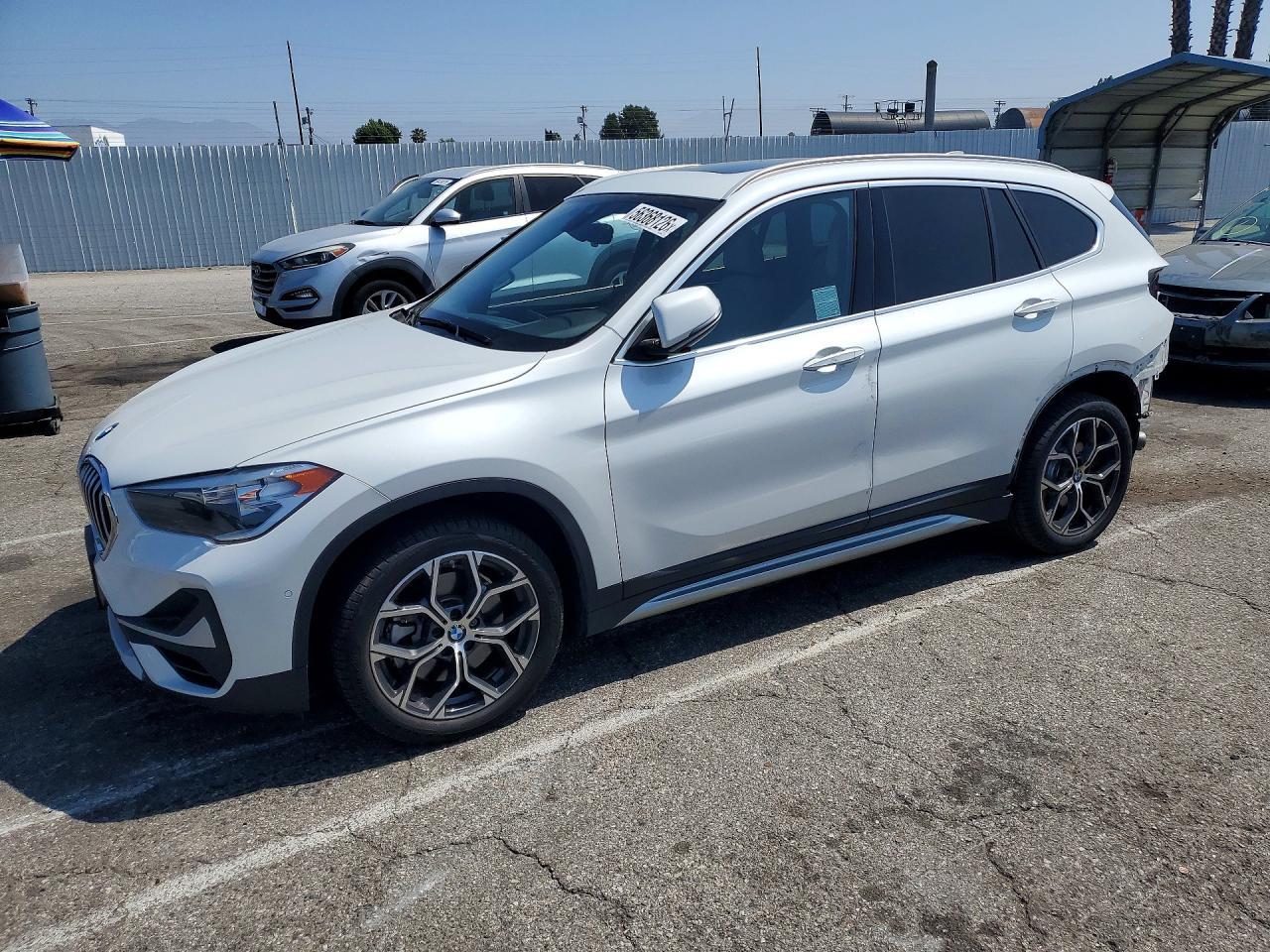 2021 BMW X1 Sdrive28I - zdjęcie główne