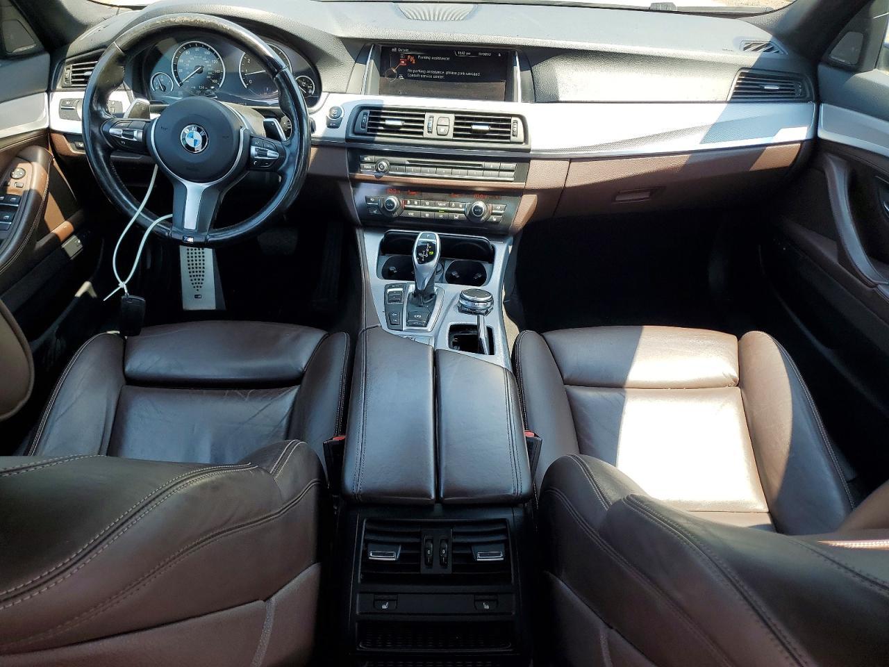 2016 BMW Seria 5 535i - zdjęcie 8