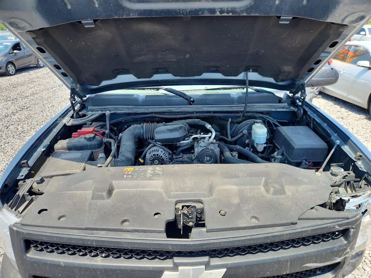 2013 Chevrolet Silverado C1500 - zdjęcie 11