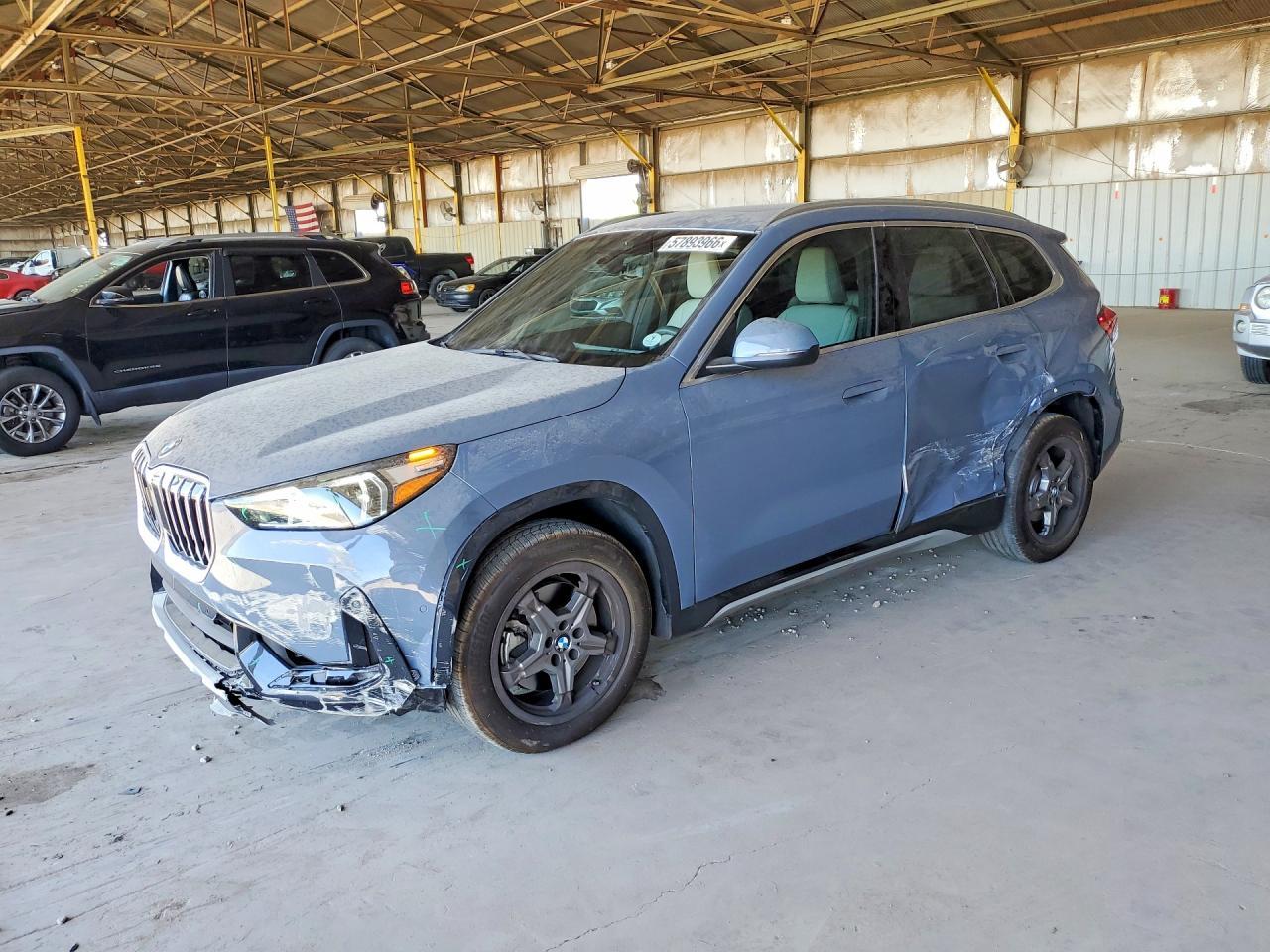 2025 BMW X1 xDrive28I - zdjęcie główne