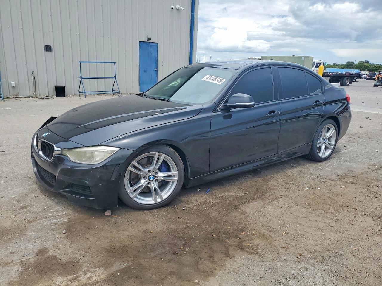2014 BMW 335 I - zdjęcie główne