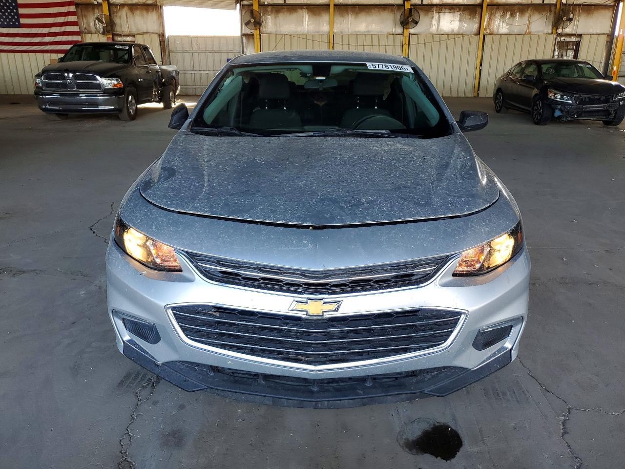 2018 Chevrolet Malibu Ls - zdjęcie 5