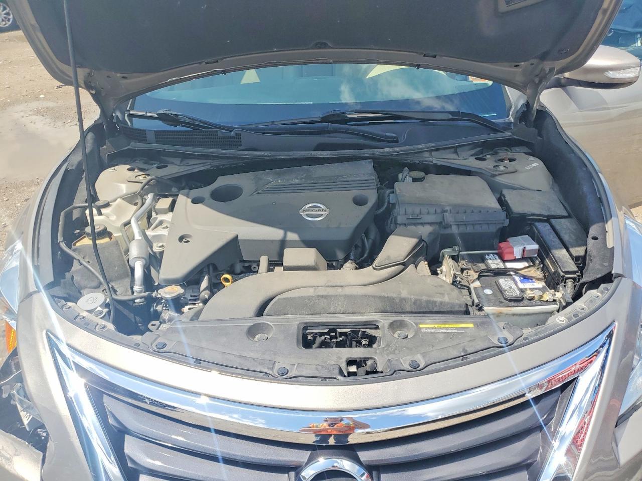 2013 Nissan Altima 2.5 - zdjęcie 11