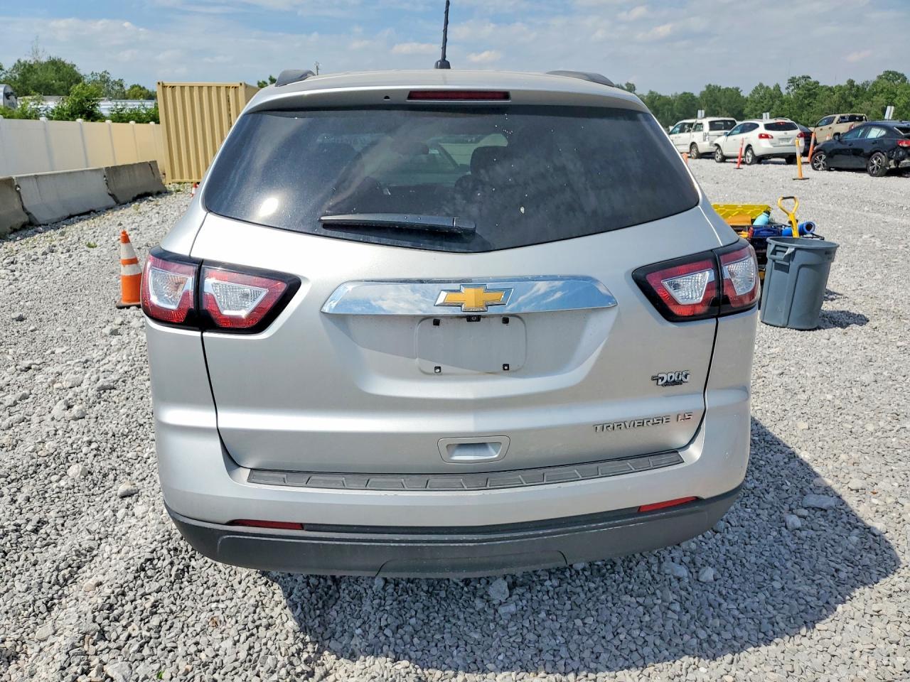 2014 Chevrolet Traverse Ls - zdjęcie 6