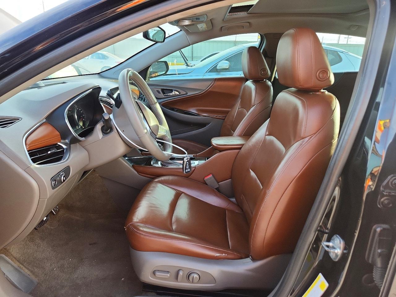 2017 Chevrolet Malibu Premier - zdjęcie 8
