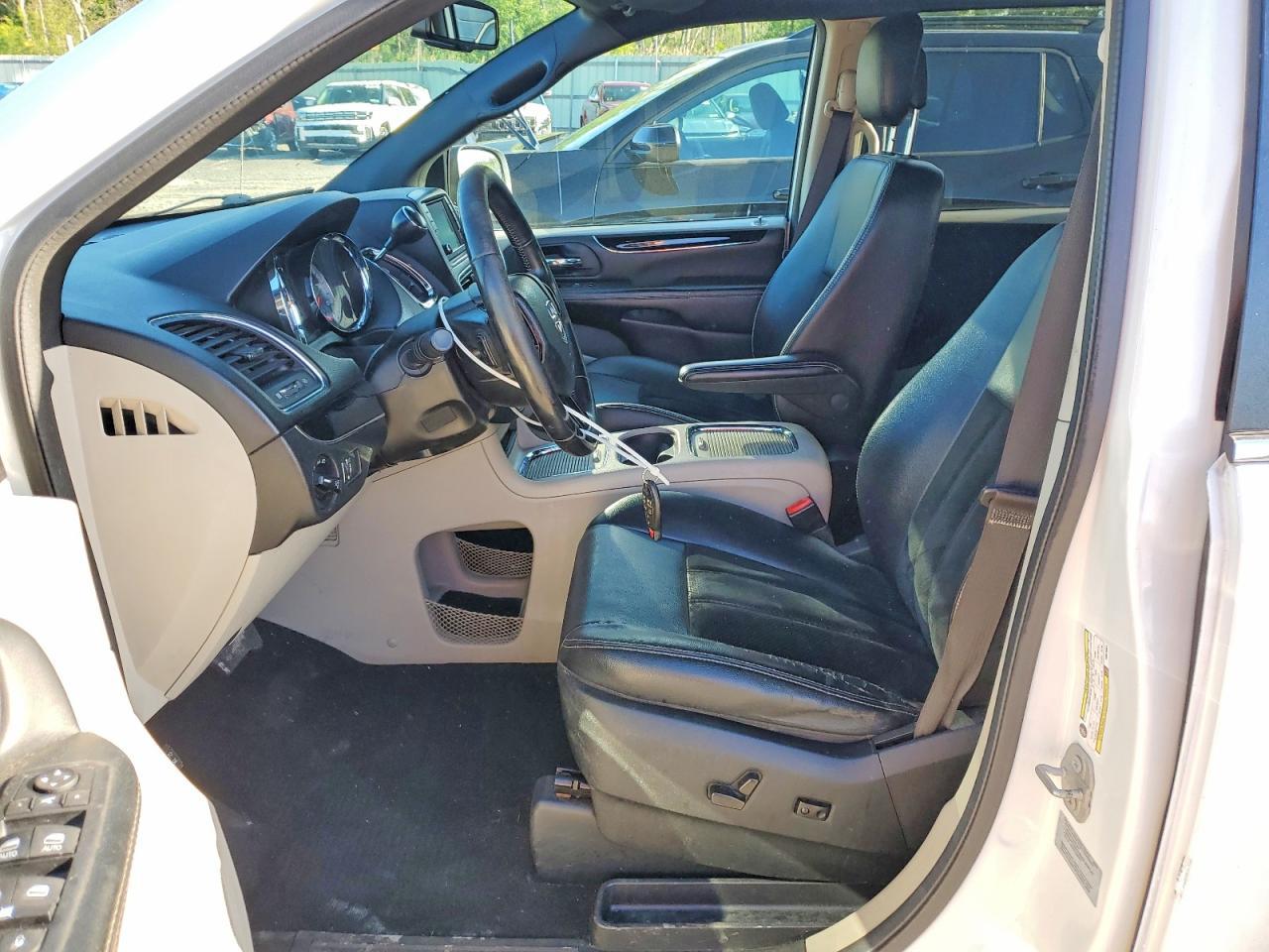 2017 Dodge Grand Caravan Sxt - zdjęcie 7