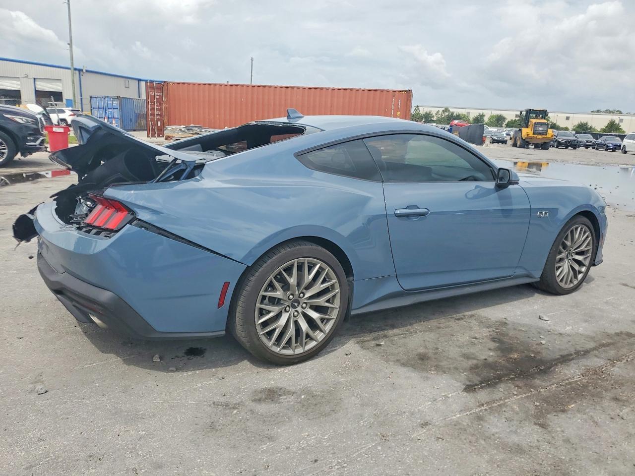 2025 Ford Mustang Gt - zdjęcie 3