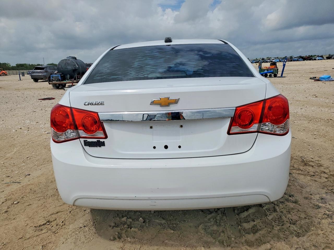 2016 Chevrolet Cruze Limited Ls - zdjęcie 6
