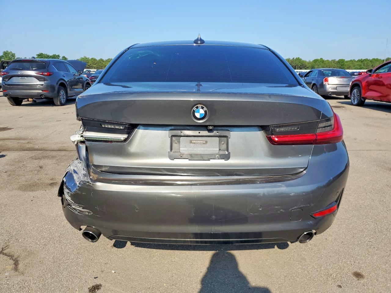 2019 BMW 330Xi - zdjęcie 6