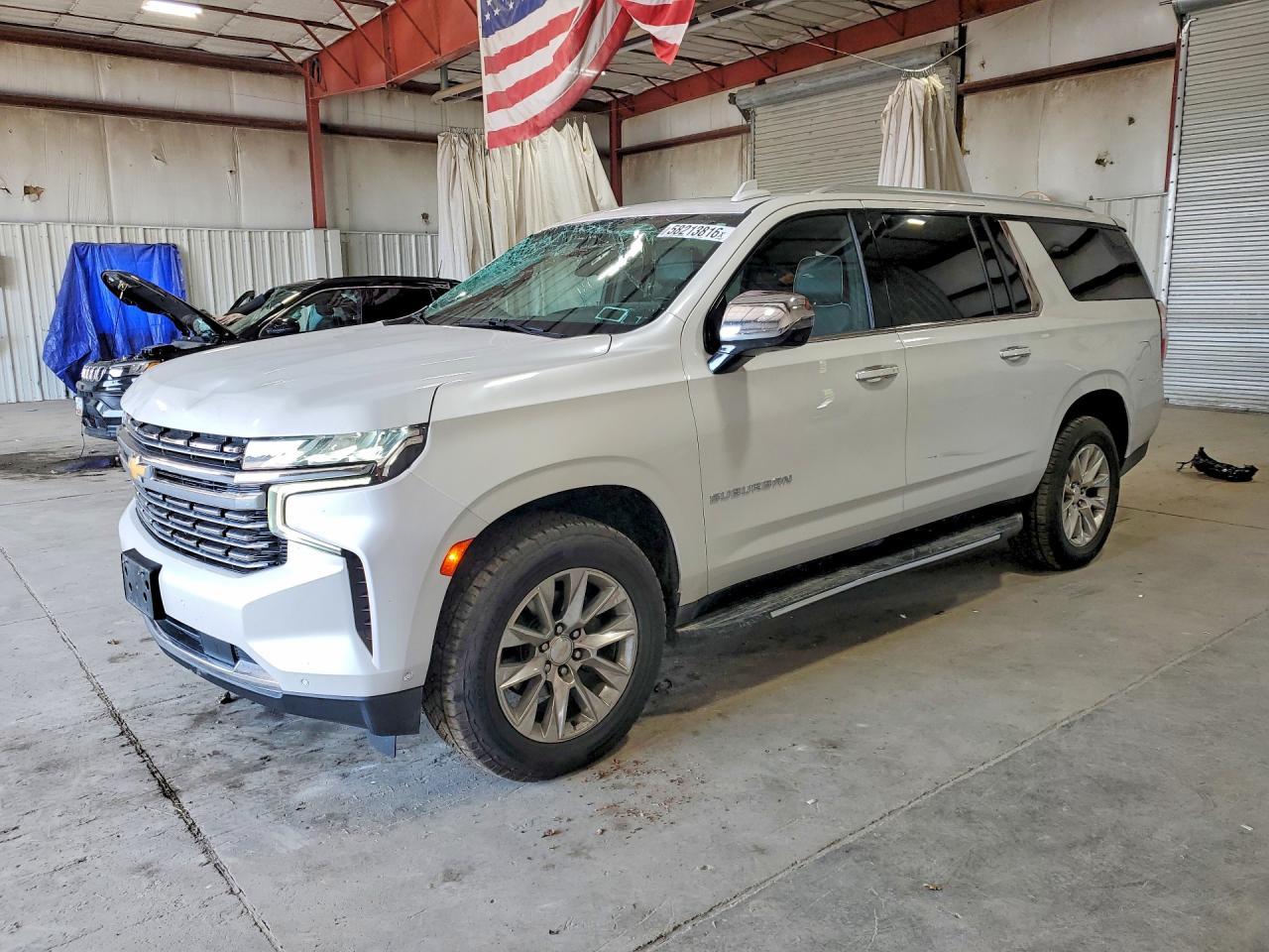 2023 Chevrolet Suburban K1500 Premier - zdjęcie główne