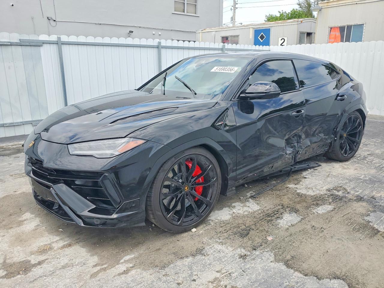 2023 Lamborghini Urus