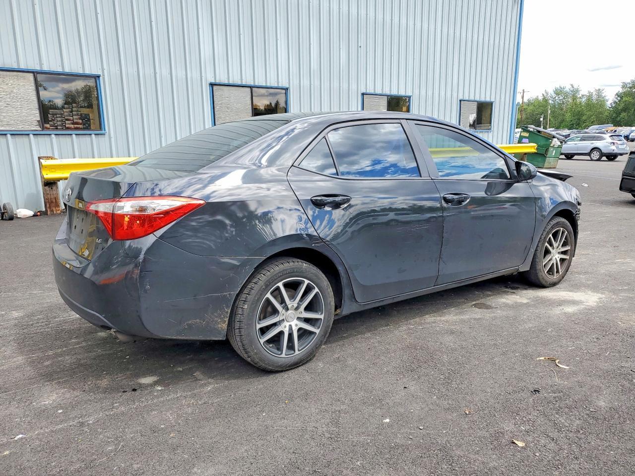 2016 Toyota Corolla Le - zdjęcie 3