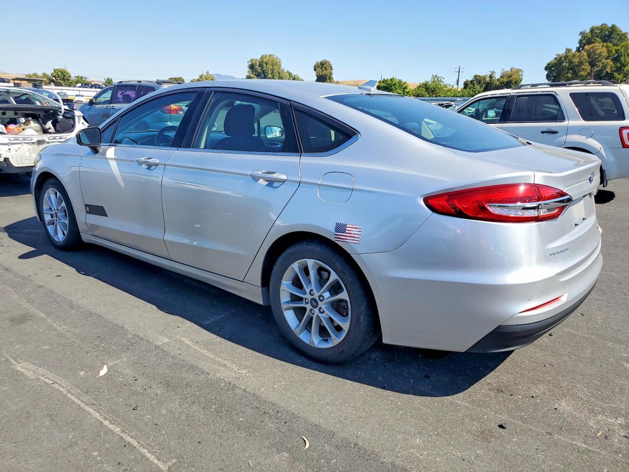 2019 Ford Fusion Se - zdjęcie 2
