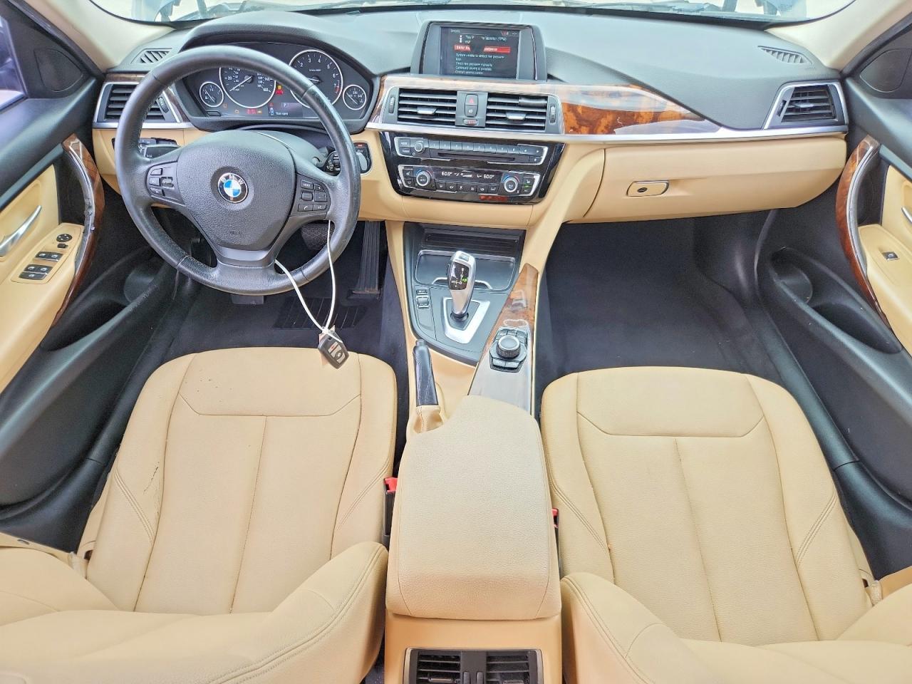 2018 BMW 320 I - zdjęcie 8