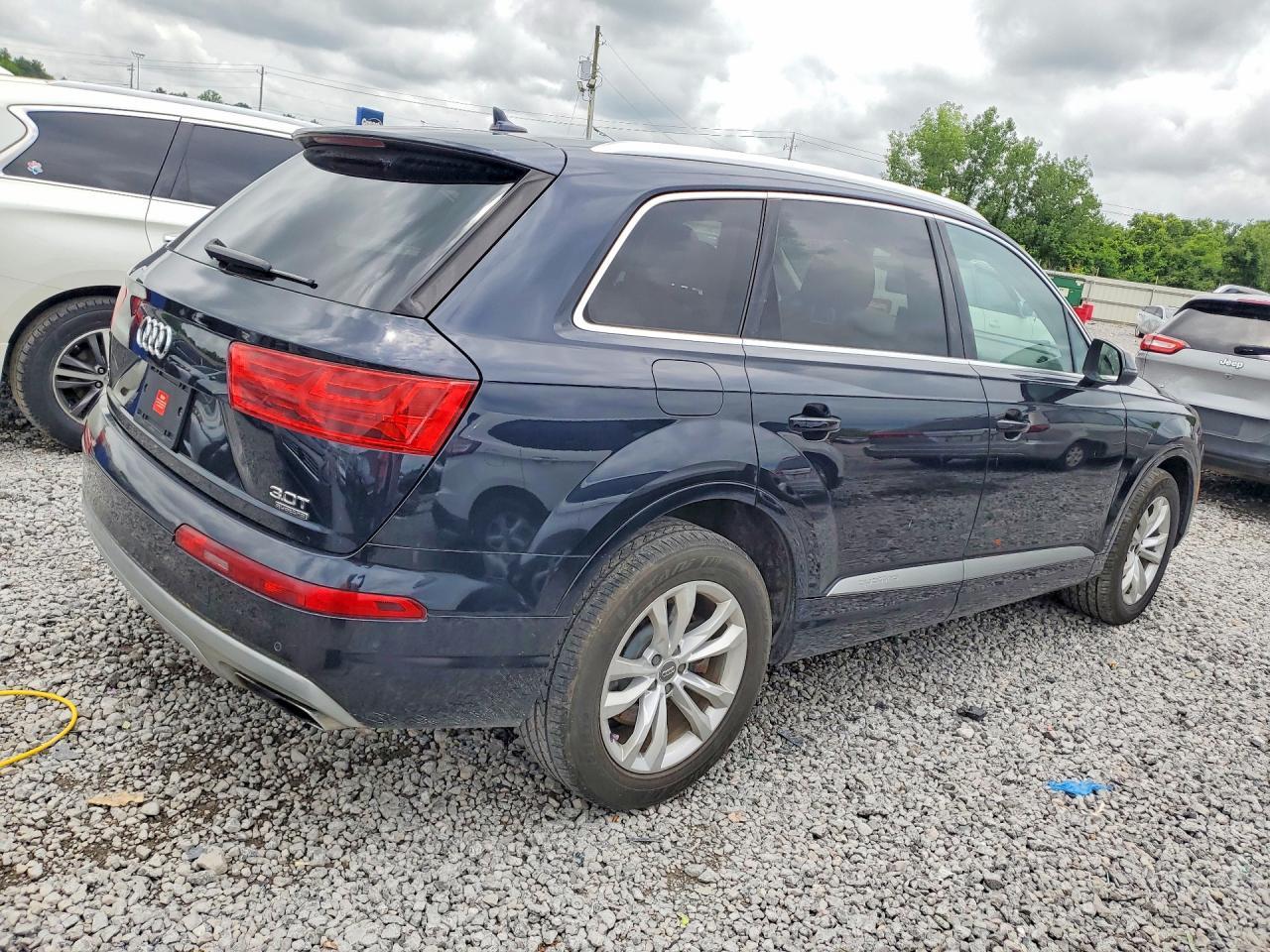 2017 Audi Q7 Premium Plus - zdjęcie 3