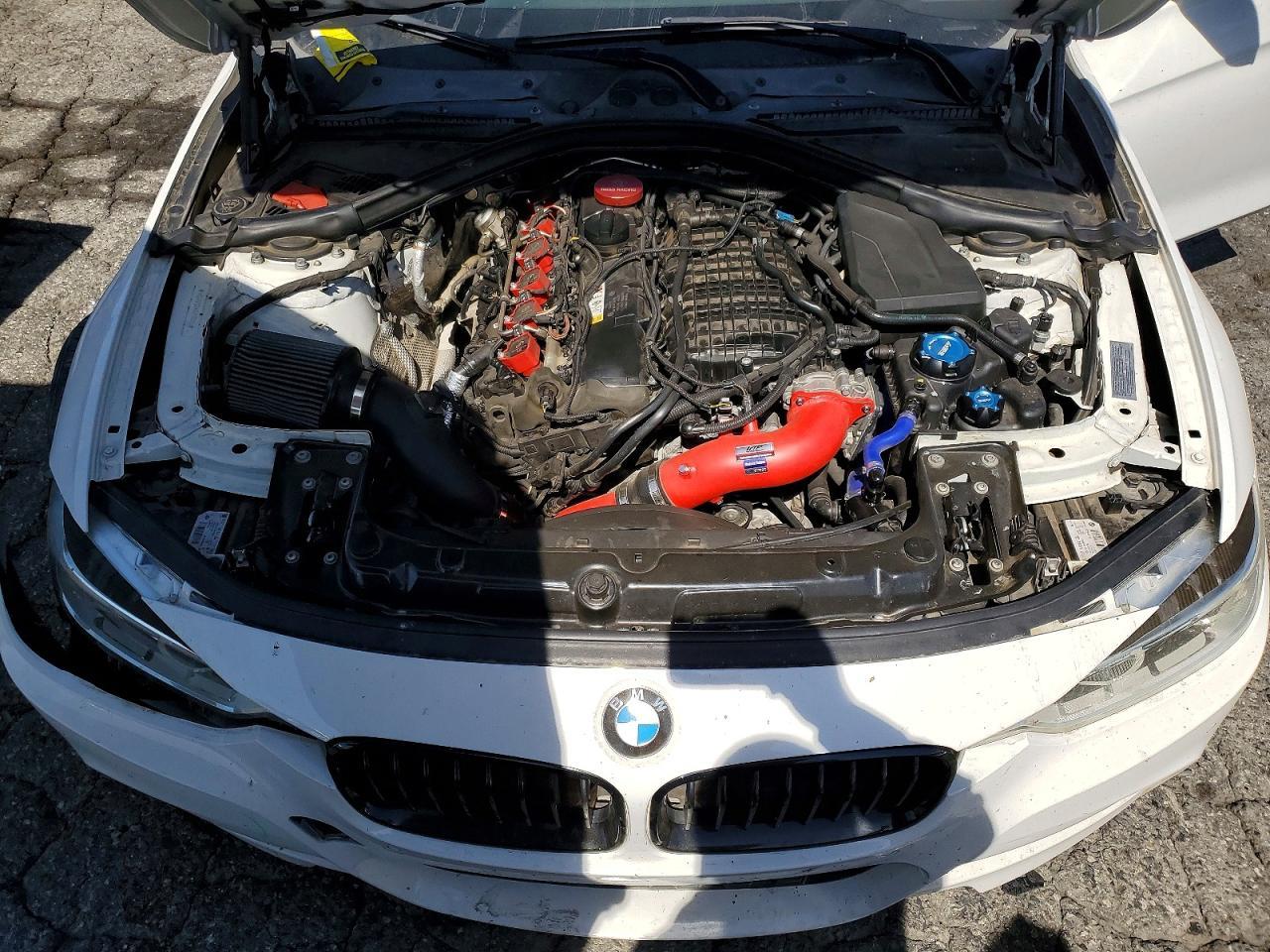 2016 BMW 340 I - zdjęcie 11