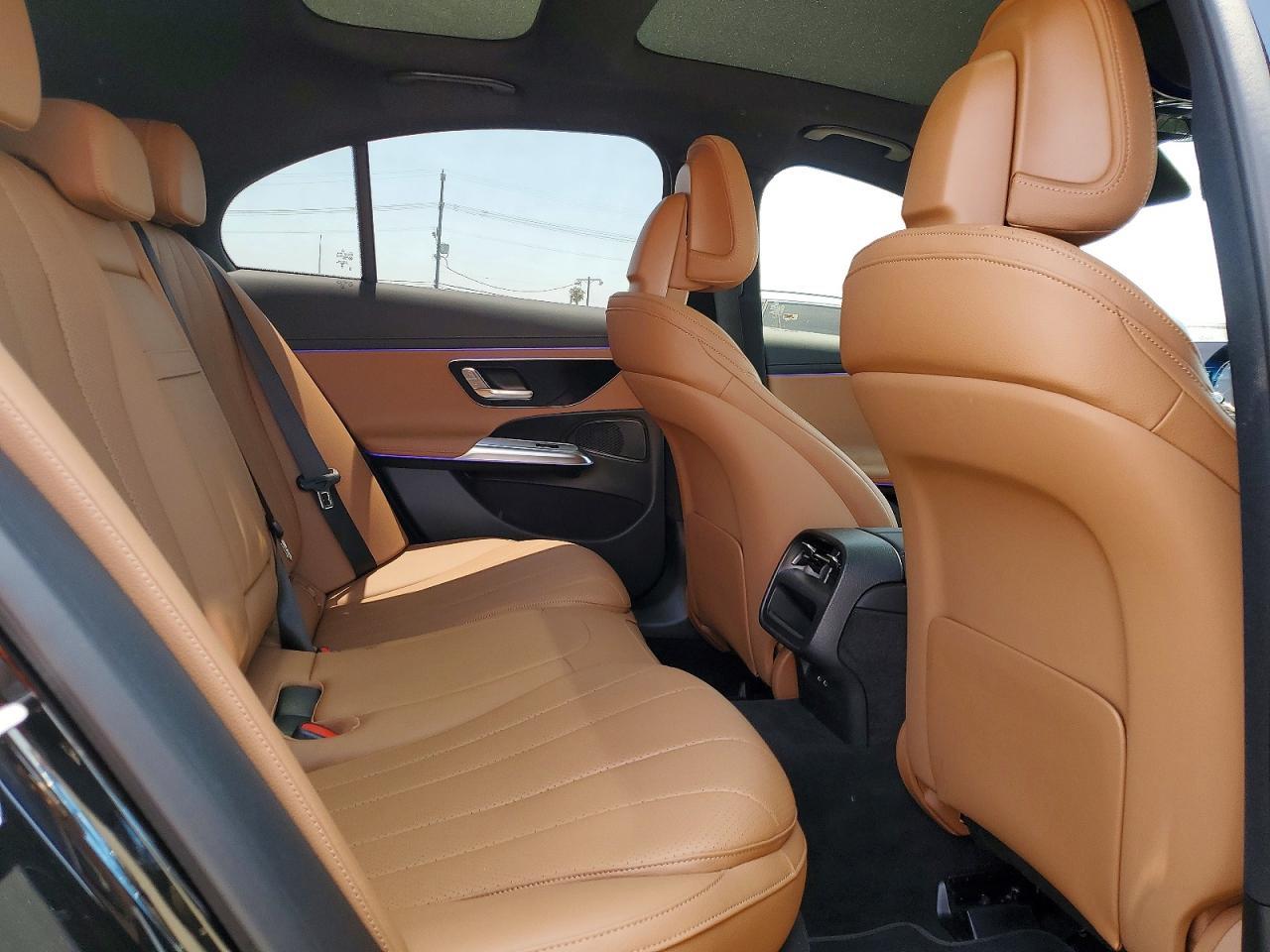 2026 Mercedes-Benz E 350 - zdjęcie 10