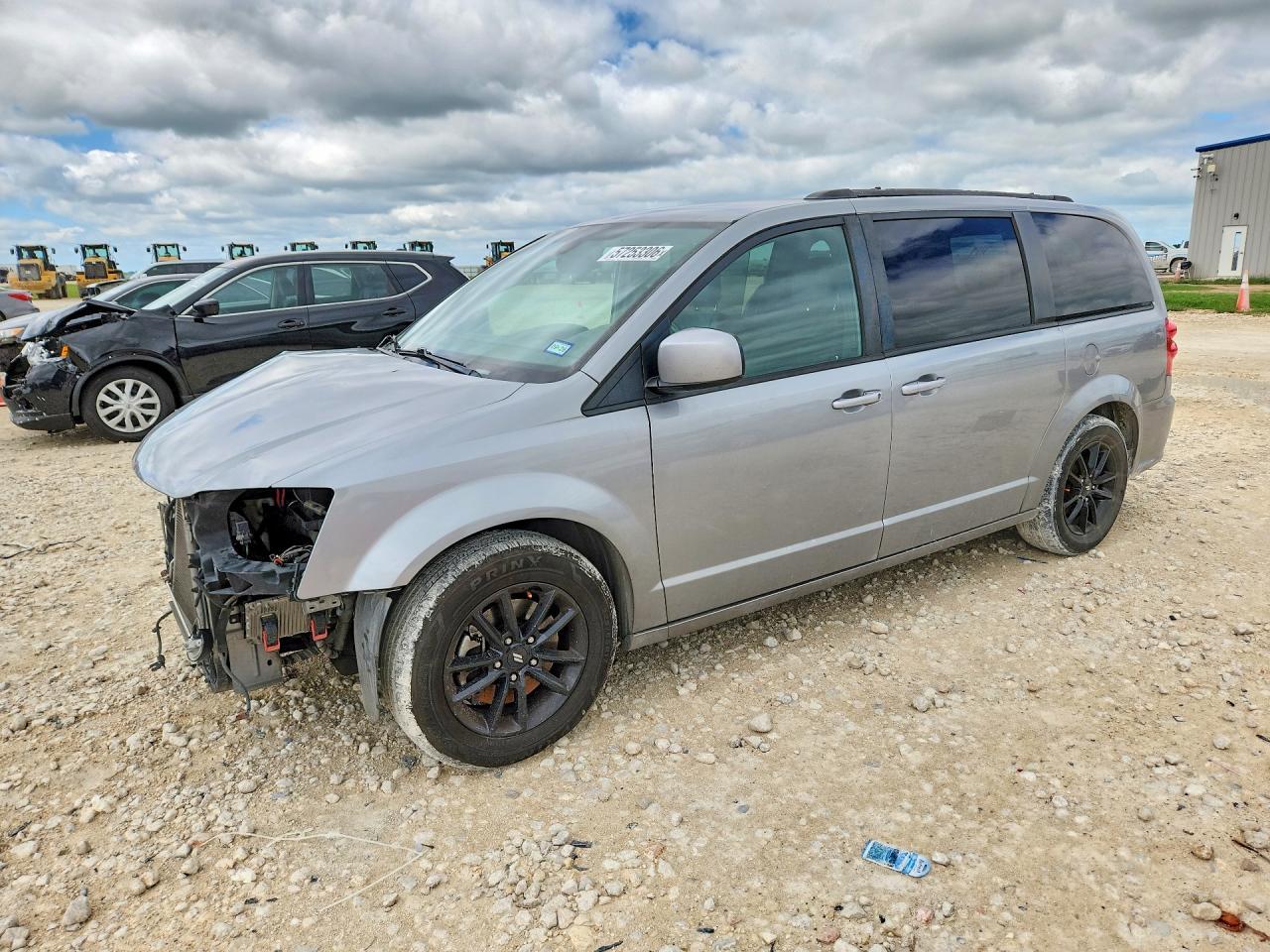 2019 Dodge Grand Caravan Gt - zdjęcie główne