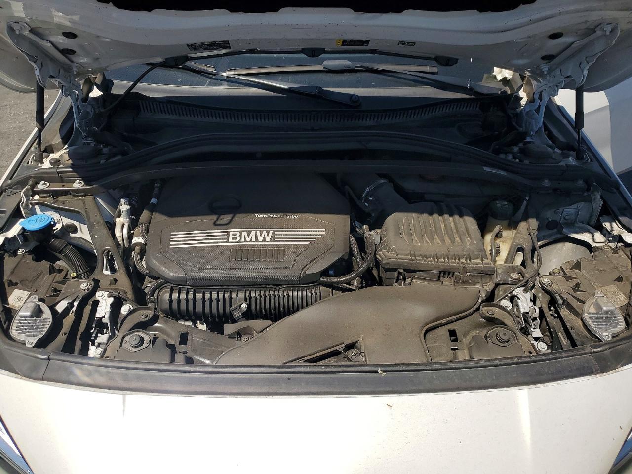2022 BMW Seria 2 228i - zdjęcie 11