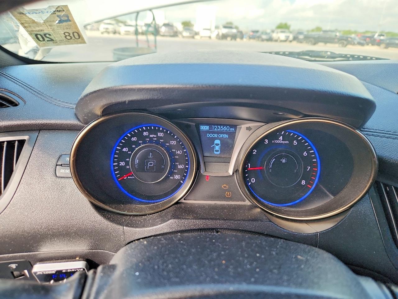 2013 Hyundai Genesis Coupe 3.8L - zdjęcie 9