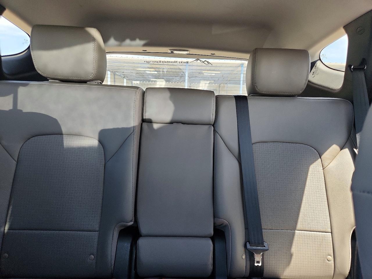 2016 Hyundai Santa Fe Sport 2.4L - zdjęcie 10