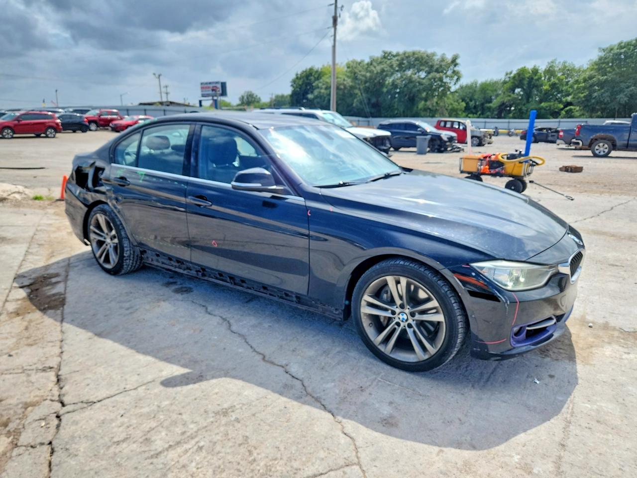 2015 BMW 335 I - zdjęcie 4